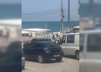 At least 5 dead after missile fragments scatter over beachgoers in Russian-occupied Crimea