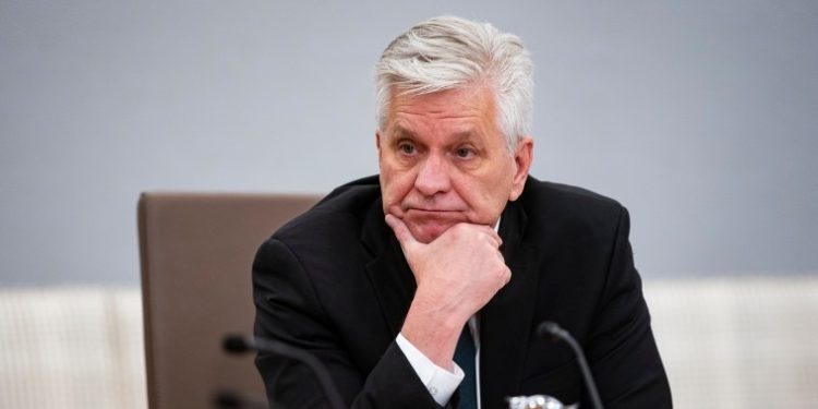 Fed Governor Christopher Waller sees central bank ‘getting closer’ to an interest rate cut