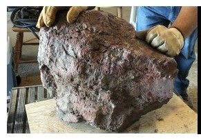 Noble Minerals Initiates Temporarily Delayed Drill Program in proximity to the Location of a 140 kg, Mineralized Boulder Found near Hearst, Ontario.
