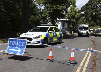 UK police launch manhunt after human remains found in suitcases