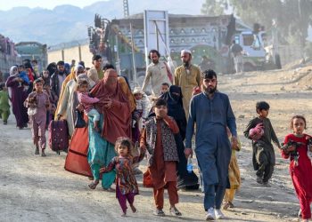 Pakistan extends visas for 1.45 million Afghans but denies deportations on hold