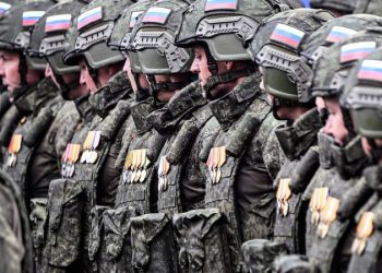 Russia is offering Moscow residents a record $22,000 to fight in Ukraine