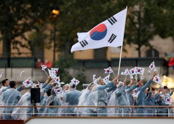 Top Olympics official ‘deeply sorry’ for introducing South Korea as North Korea during opening ceremony