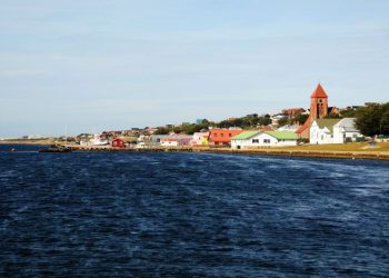 At least 6 dead, 7 missing as fishing vessel carrying 27 sinks off Falkland Islands