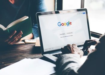 Strong Search and Cloud Revenues Propel Alphabet Past Q2 Estimates