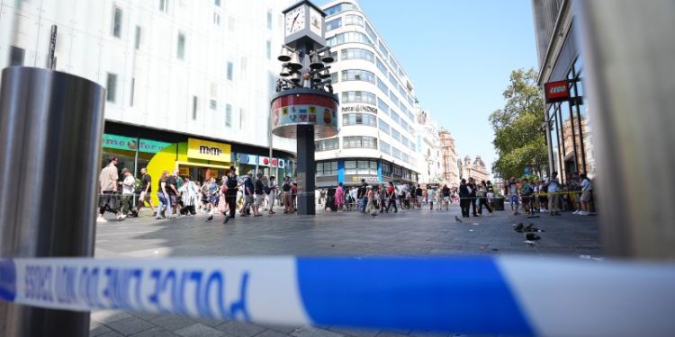 Security guard disarms attacker after girl and woman stabbed in central London