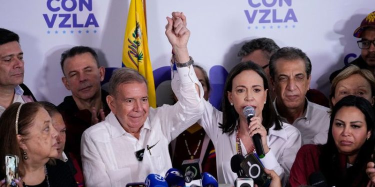 Venezuela launches criminal investigation into opposition figures