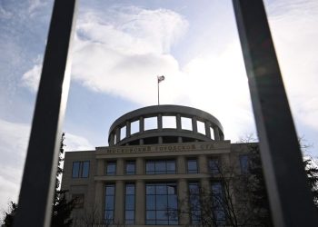 Russian court sentences US citizen to 15 days in prison for attacking police officer