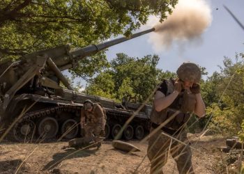 Ukraine warns Russia advancing fast on key eastern city as Moscow claims failed incursion attempt