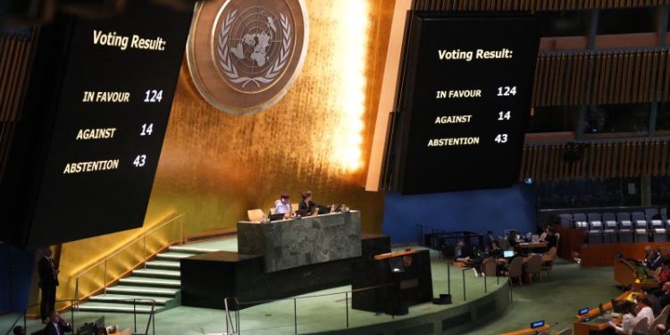 UN members vote to demand Israel end occupation of Palestinian territories within 12 months