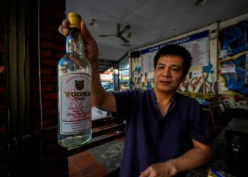 Don’t drink local ‘Tiger’ vodka and whisky in Laos, Australia warns after tourist deaths