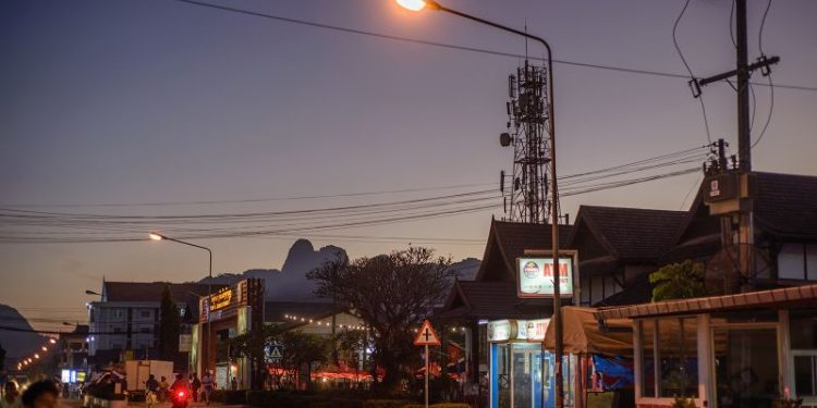 Australian backpacker dies as countries warn of suspected methanol poisonings in Laos