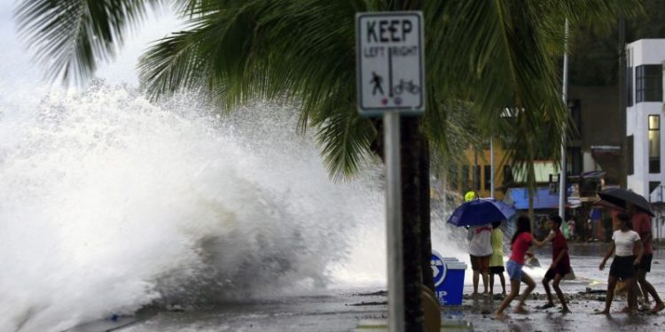 Half a million evacuated as Super Typhoon Man-yi makes landfall in the Philippines