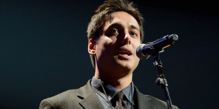 Iranian anti-regime activist who died by suicide buried in Tehran