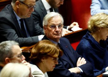 France’s prime minister likely to be ousted in no-confidence vote, deepening country’s crisis