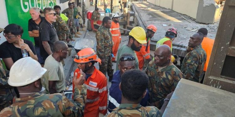 Vanuatu searches for earthquake survivors with no water as death toll expected to rise