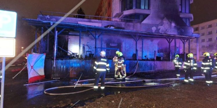 Six killed in explosion at Czech restaurant