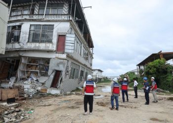 Voting begins in quake-ravaged Pacific nation of Vanuatu
