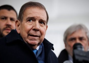 Tensions rise in Venezuela as opposition leader González asks military to end Maduro’s reign