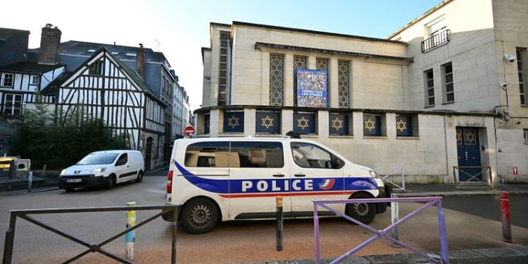 Jewish homes and businesses defaced with antisemitic graffiti in France