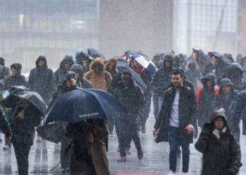 Severe storm lashes parts of UK and Ireland, causing travel chaos