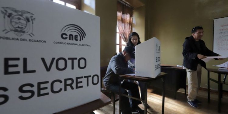 Polls close in Ecuador’s general election as Noboa’s crackdown on crime faces test