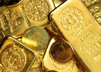 Investing in Gold Royalty and Streaming Stocks