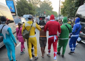 ‘It’s morphin’ time!’ Police disguised as Power Rangers patrol Carnival in São Paulo