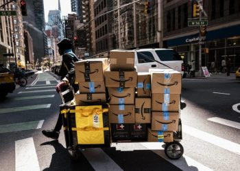 FTC asks to delay Amazon Prime deceptive practices case, citing staffing shortfalls