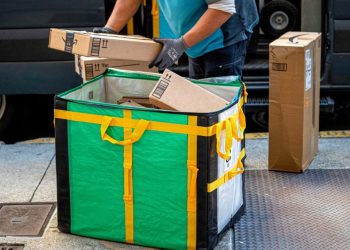 Amazon AI scammers duped investors out of millions with ‘passive income’ scheme, FTC alleges