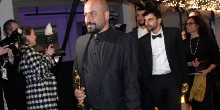 Oscar-winning Palestinian director of ‘No Other Land’ assaulted by Israeli settlers in the West Bank