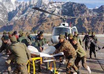 Workers survive 36 hours buried under India avalanche