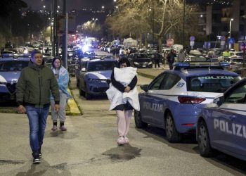 Naples residents camp out after 4.4 magnitude earthquake hits amid weeks of seismic activity
