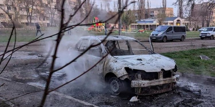 At least 16 dead, including 6 children, in Russian missile strike on Zelensky’s hometown, say Ukrainian authorities