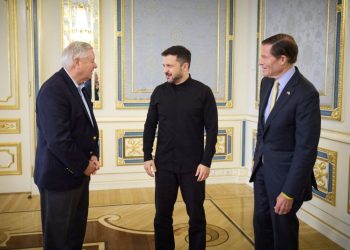 US senators meet with Zelensky in Kyiv as doubt cast over upcoming Ukraine-Russia peace talks