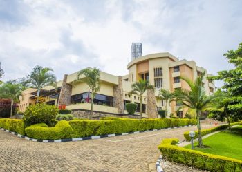 Rwanda in talks to receive migrants deported from US, foreign minister says