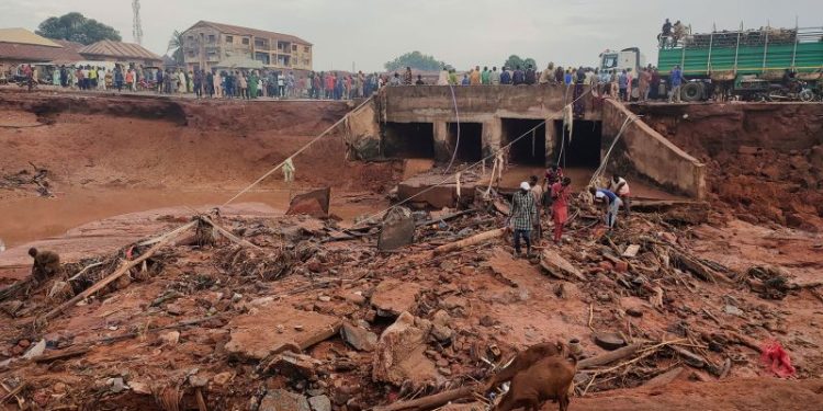 Athletes, coaches and officials among 22 killed in road accident in northern Nigeria