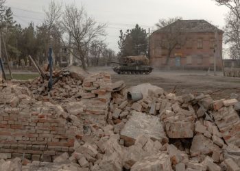 Russia claims to have pushed into central Ukrainian region for first time