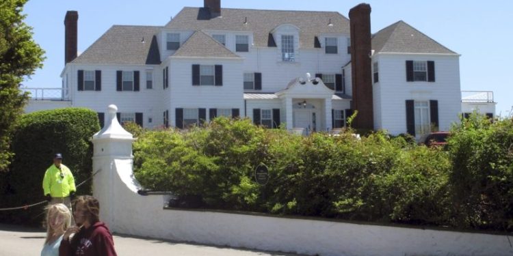 Rhode Island’s ‘Taylor Swift Tax’ on vacation homes of the wealthy is spreading to other states