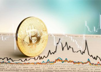 Crypto Market Update: Bitcoin Price Takes Hit Heading into Weekend