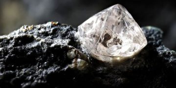 Top 5 Canadian Mining Stocks This Week: Mountain Province Diamonds Shines with 114 percent Gain