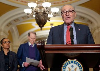 Senate Dems’ Obamacare fix fails as Senate looks for off-ramp from healthcare cliff