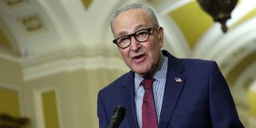 Senate Dems revolt against DHS funding bill amid Minneapolis chaos, hiking government shutdown risk