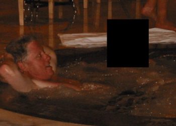 Bill Clinton comes out swinging against Comer for rejecting public Epstein hearing: ‘Stop playing games’