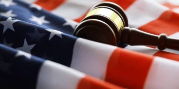 Crypto Market Update: Clarity Act Stalls as Banks Push to Ban Stablecoin Yield