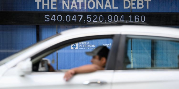 Three things to know about the $40 trillion federal debt