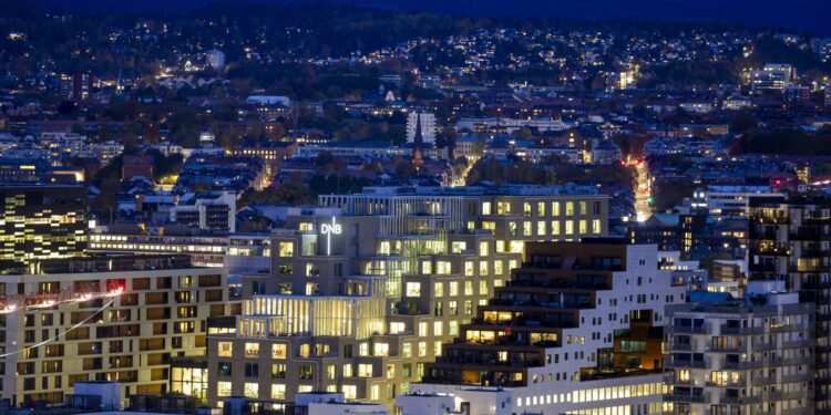 World’s biggest sovereign wealth fund plans to cut U.S. Treasury holdings