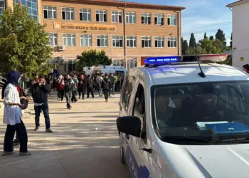 Gunman opens fire near high school in western Turkiye, wounding eight