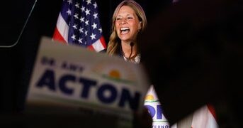 Dem handlers lash out when cameraman confronts their boss about debate: ‘No pictures’