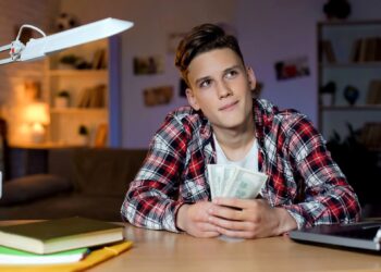 Don’t Let Your Teen Learn Investing Alone: 7 Ways Parents Can Lead the Way